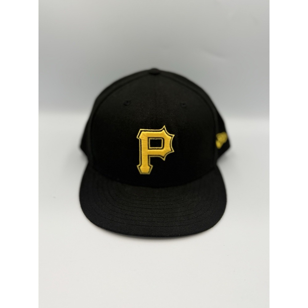 New Era Pittsburgh Pirates Authentic Collection On-Field Hat 7 5/8 Black Fitted